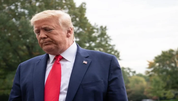 ট্রাম্পকে অপসারণে ২৫তম সংশোধনী প্রয়োগের দাবি মার্কিন আইনপ্রণেতাদের