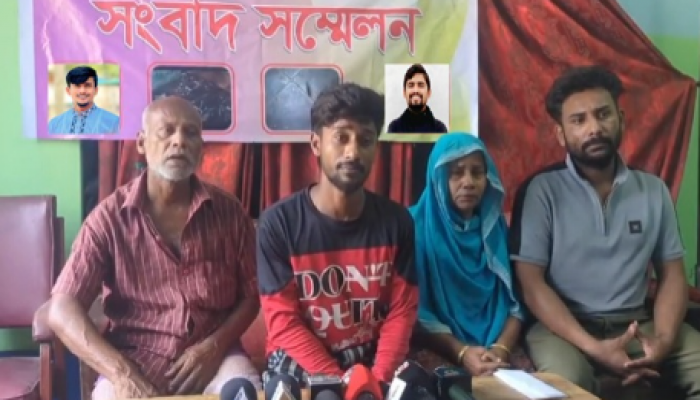 ​ভুক্তভোগীর সংবাদ সম্মেলন রাজশাহীতে মাদক ব্যবসায় রাজি না হওয়ায় হামলা ও লুটপাট ও অন্তঃসত্ত্বা নারীর উপর হামলার অভিযোগ