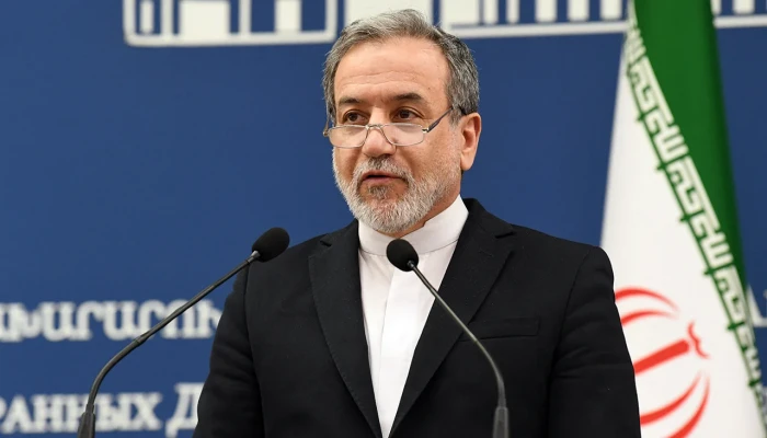 যে শর্তে হরমুজ প্রণালি খুলে দিল ইরান