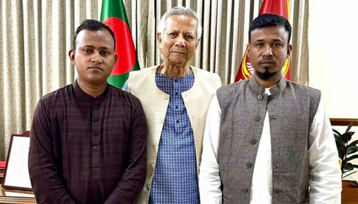 খুনিদের ফাঁসি চাইলেন আবু সাঈদের দুই ভাই