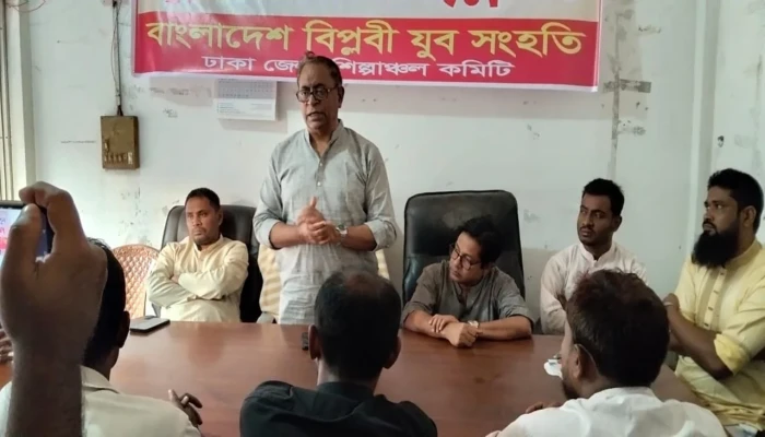 সাংবিধানিক সীমাবদ্ধতা দেখিয়ে জনগণের বিপরীতে অবস্থান নেয়া যাবে না