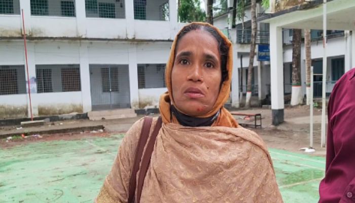 ​যুব উন্নয়ন কর্মকর্তার বিরুদ্ধে অফিস সহকারীর স্ত্রীকে মারধরের অভিযোগ