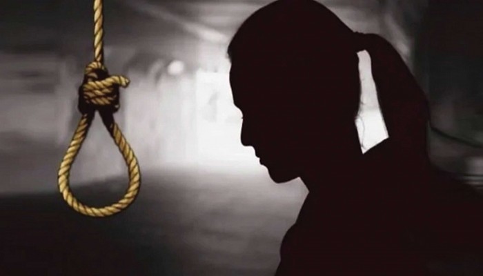 রামুতে গলায় ফাঁস লাগিয়ে নারীর আত্মহত্যা