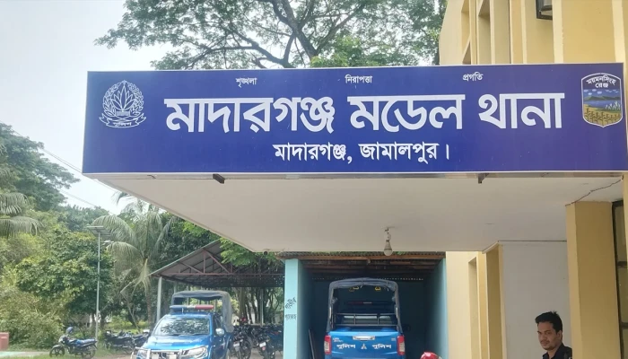 জমিতে সেচ দিতে গিয়ে বিদ্যুৎস্পৃষ্টে যুবকের মৃত্যু