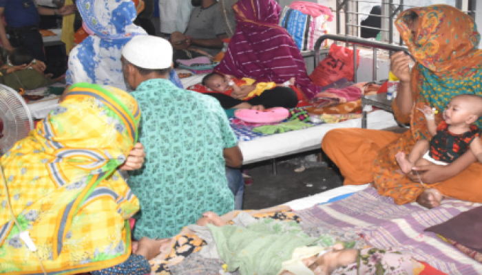 ​রামেকে হামের প্রকোপে বাড়ছে শিশুমৃত্যু, পিআইসিইউ সংকটে ঝরছে প্রাণ