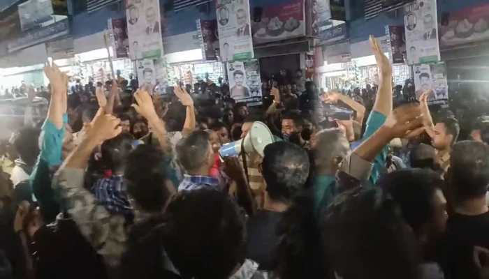 শ্রীমঙ্গলে সিএনজি শ্রমিক নেতাকে মারধরের প্রতিবাদে সড়ক অবরোধ