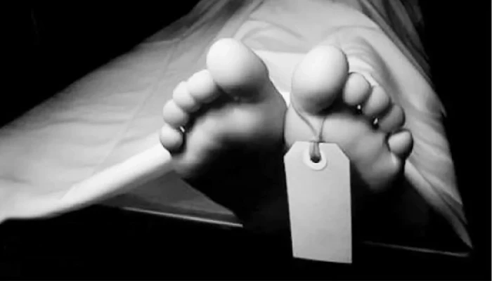 জুয়ার টাকা না পেয়ে ১৩ তলা থেকে লাফ দিলো শিক্ষার্থী