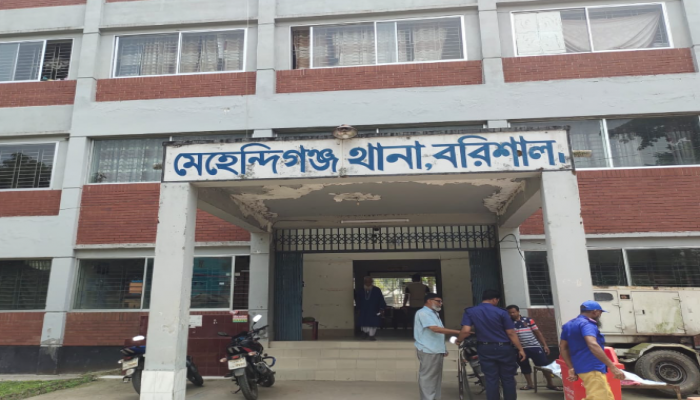 ​বরিশালে প্রবাসীর স্ত্রীর ঝুলন্ত মরদেহ উদ্ধার