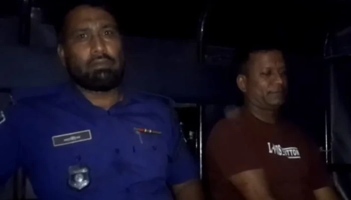 ইউপি সদস্যের অবৈধ মজুদ, বাড়িতে মিলল ১ হাজার লিটার ডিজেল