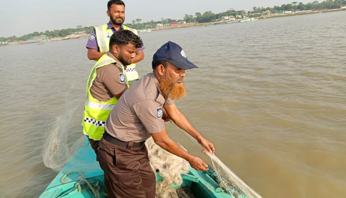 সাতদিনে জব্দ ৪ কোটি মিটার জাল, আটক ২৭৯