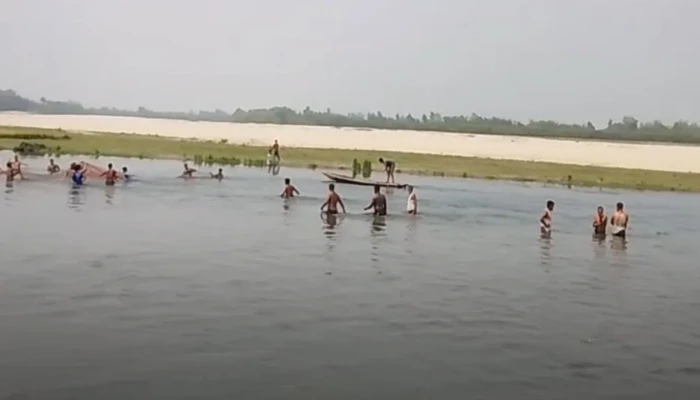 করতোয়ায় গোসল করতে গিয়ে প্রাণ গেল দুই ভাইয়ের
