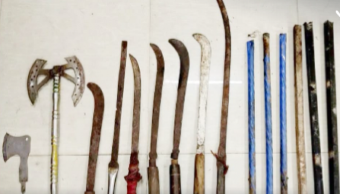 ​হবিগঞ্জ গোয়েন্দা পুলিশের অভিযানে দেশীয় অস্ত্র উদ্ধার