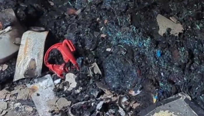 দিনাজপুরে দগ্ধ স্বামী-স্ত্রীর লাশ উদ্ধার