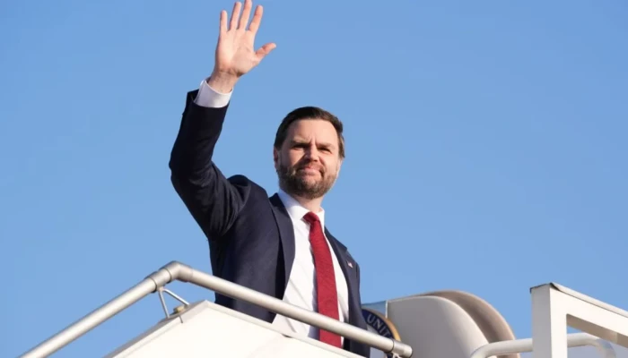 জেডি ভ্যান্সের নেতৃত্বে পাকিস্তান যাচ্ছে মার্কিন প্রতিনিধিদল