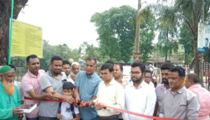 কেন্দুয়া পৌর শহরে প্রায় ৬১ কোটি টাকার সিসি সড়ক উন্নয়নকাজের উদ্বোধন