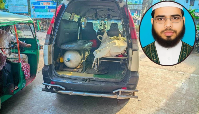 জুমার নামাজ শেষে বাড়ি ফেরার পথে সড়কে প্রাণ ঝরল খতিবের