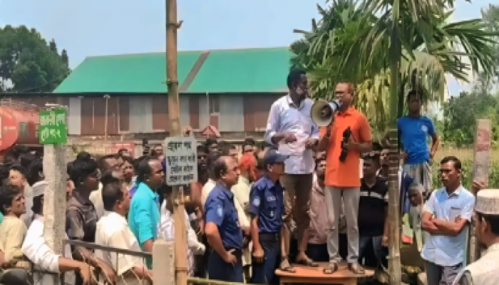 ​দেবীগঞ্জে মোটরসাইকেল মামলাকে কেন্দ্র করে ইউএনওর ওপর হামলা, তেল বিক্রি বন্ধ