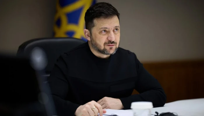 রাশিয়ার বিরুদ্ধে ‘পারমাণবিক সন্ত্রাসবাদের’ অভিযোগ জেলেনস্কির