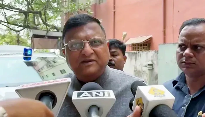 পশ্চিমবঙ্গে বাদ পড়া ভোটারদের একাংশ ফিরে পেতে পারেন ভোটাধিকার