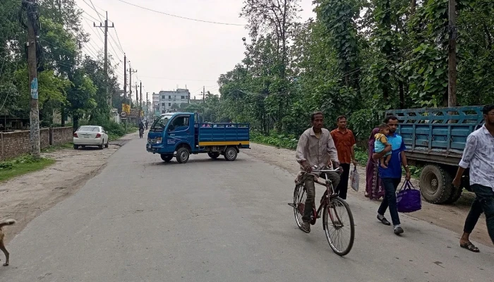 দিনাজপুর-ঢাকা-রংপুর মহাসড়কে চার ঘণ্টা পর অবরোধ প্রত্যাহার