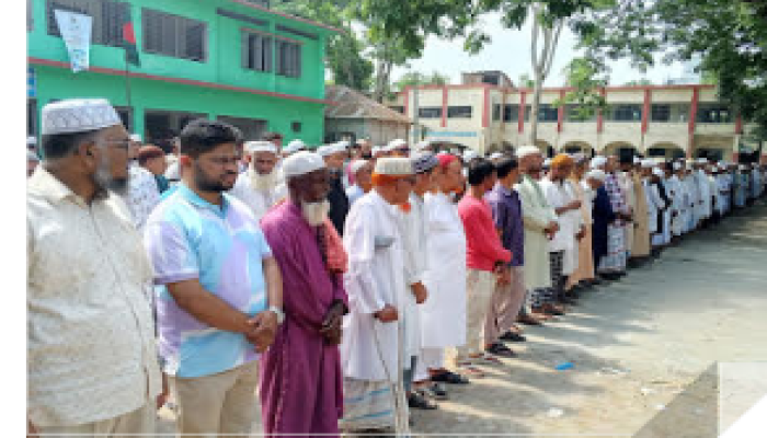 কালকিনি মডেল প্রেসক্লাবের সাধারণ সম্পাদক হাকিমের বাবার নামাজে জানাজা সম্পন্ন, দাফন অনুষ্ঠিত