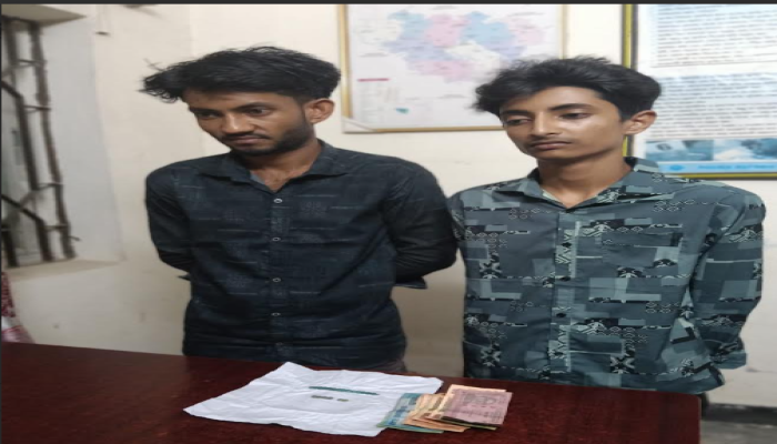বদরগঞ্জে দুই কিশোর মাদক কারবারি ইয়াবাসহ আটক