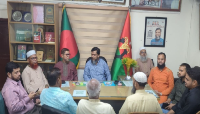 ​ঢাকা-৪ আসনের উন্নয়ন ও জনদুর্ভোগ নিরসনে ঐক্যবদ্ধভাবে কাজ করতে জামায়াত এমপির ব্যতিক্রমী উদ্যোগ