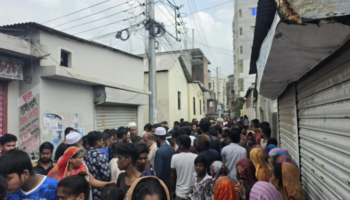ফতুল্লায় ক্যাবল অফিসে ডিশ ব্যবসায়ীকে হত্যা