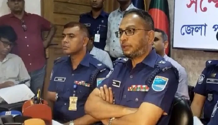 কাপাসিয়ায় ৫ খুনে অভিযুক্ত ফোরকান পদ্মায় লাফ দিতে পারে: এসপি