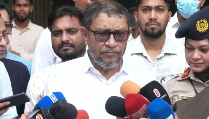 হাম রোগীদের আন্তর্জাতিক মানের চিকিৎসা দেওয়া হচ্ছে