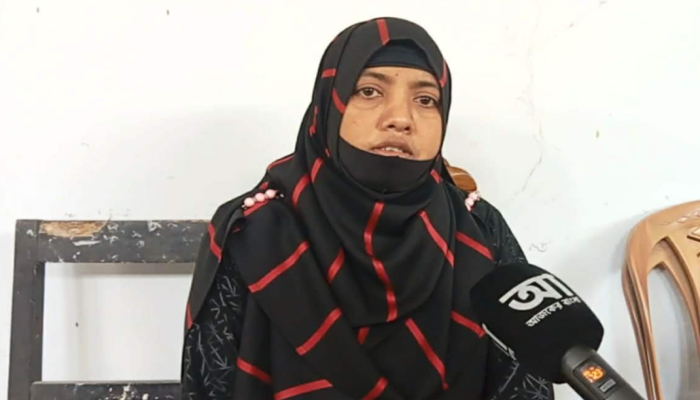 স্বামীর সম্পত্তি দখলে মিথ্যা মামলার অভিযোগ জামিনে মুক্তির পরও তিন সন্তান নিয়ে নিরাপত্তাহীনতায় আঁখি