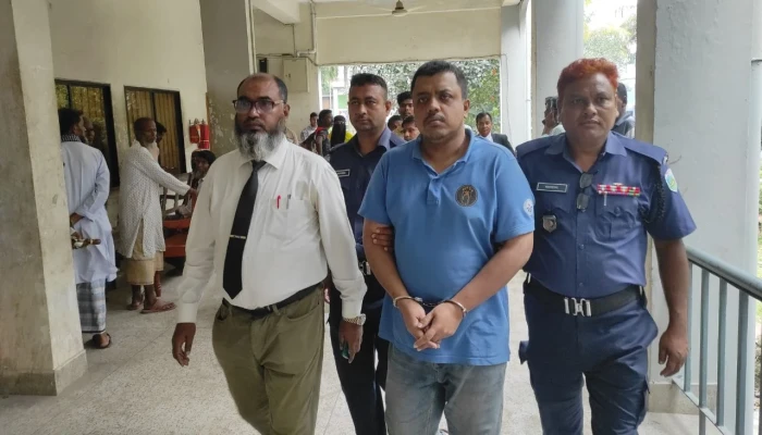 মেডিকেল শিক্ষার্থীকে গুলি করা সেই প্রভাষকের ২১ বছর কারাদণ্ড