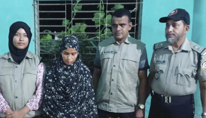 পার্বতীপুরে ৩ হাজার ৭ শত ইয়াবাসহ নারী আটক