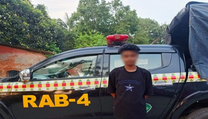 র‌্যাবের অভিযানে রংপুরে চাঞ্চল্যকর অপহরণ মামলার ভিকটিম উদ্ধারপূর্বক প্রধান আসামি মানিকগঞ্জ জেলার শিবালয় থানা এলাকা থেকে গ্রেফতার
