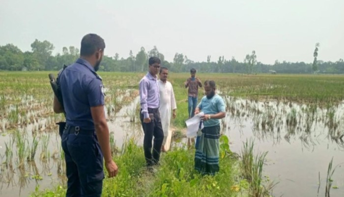কু‌ড়িগ্রা‌মে ৩০ বছর পর দখলমুক্ত হলো সরকারি রাস্তা