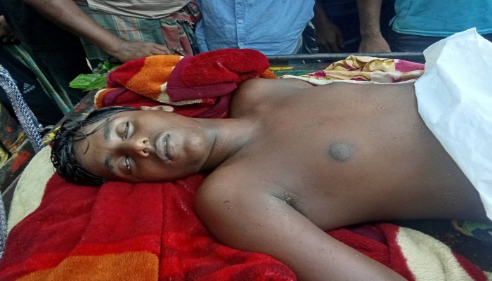 বরিশালে বজ্রপাতে স্কুল ছাত্রের মৃত্যু