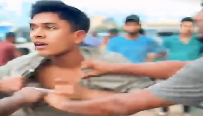 ​নবীগঞ্জে কলেজ ছাত্রীকে অনৈতিক কুপস্তাব সংক্রান্তর জের ধরে ছাত্রদল নেতার উপর হামলা, তাৎকনিক রফাদফা