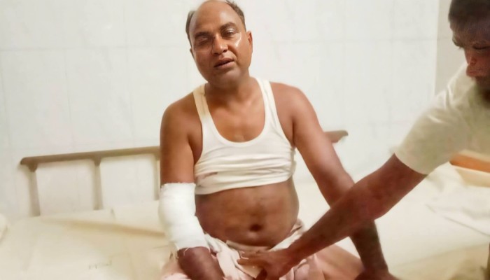 কুড়িগ্রামে বিএনপি'র এক নেতাকে কুপিয়ে জখম