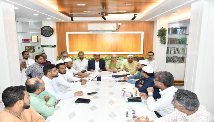 ১১ দলীয় ঐক্যের ঘোষিত সমাবেশ বাস্তবায়নে ঢাকা মহানগর জামায়াতের প্রস্তুতিমূলক সভা অনুষ্ঠিত