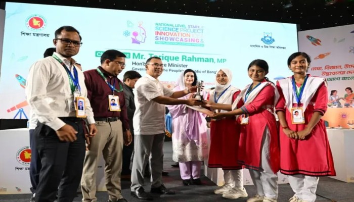 প্রধানমন্ত্রীর আহ্বান শিক্ষার্থীদের প্রতি বছর একটি করে গাছ রোপণের