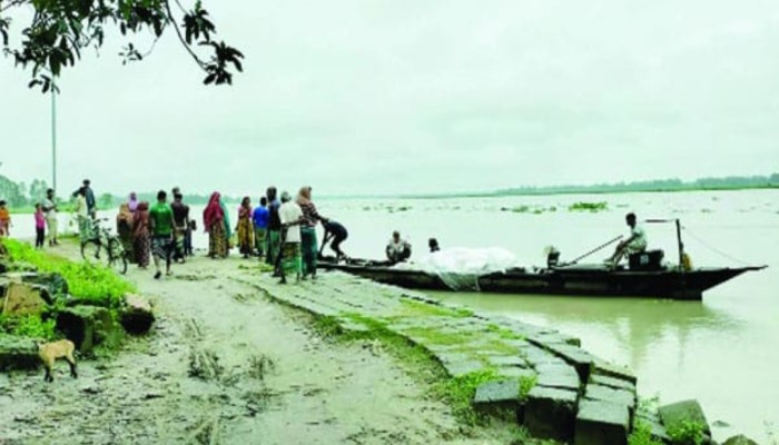 এখনো বিপদসীমার উপর দুধকুমারের পানি, পানিবন্দি ১০ হাজার মানুষ