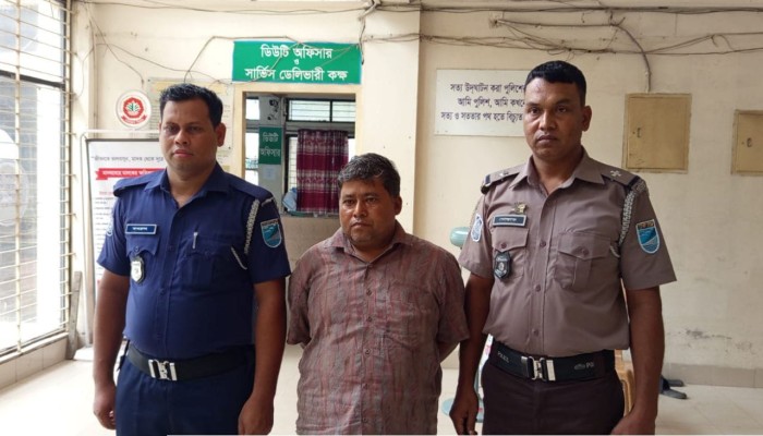 ঋণখেলাপির মামলায় কটিয়াদীর সাবেক এমপি মেজর আখতার প্রতিষ্ঠানের ম্যানেজার গ্রেপ্তার