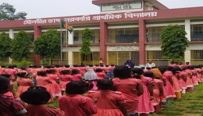 প্রাথমিক শিক্ষকের মাসিক  দু' শত টাকা টিফিন ভাতা হাস্যকর ও নির্মমতা, বন্ধ করে লাঞ্চ ভাতা হোক