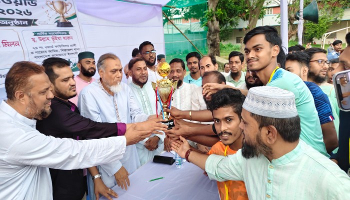কিশোর গ্যাং দমনে খেলাধুলার বিকল্প নেই : এমপি সাইফুল আলম খান মিলন*