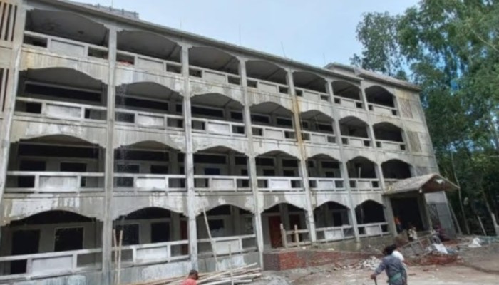 অনিয়মের অভিযোগে মাদ্রাসার গভর্নিং বডি ভাঙার উদ্যোগ
