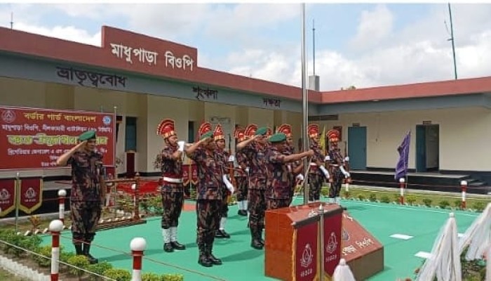 পঞ্চগড় সদর উপজেলায় সীমান্তে ৫৬ ব্যাটালিয়ান বিজিবির নতুন বিওপি উদ্বোধন
