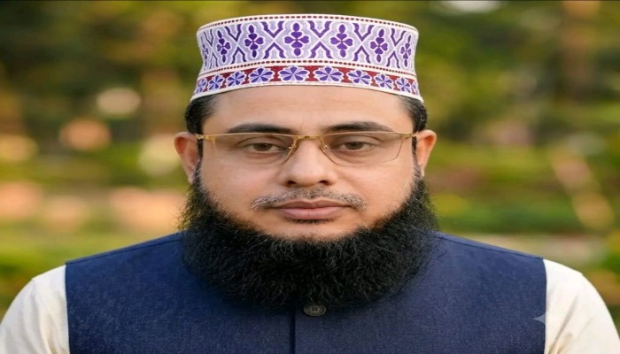 শিক্ষকের কাছে যেতেন এবং সকাল পর্যন্ত শিক্ষালাভে মশগুল থাকতেন