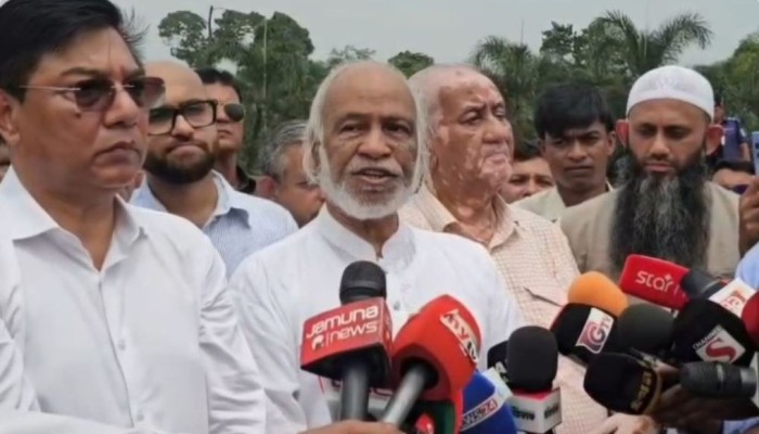 দেশে গ'ণ'ত'ন্ত্রে'র অগ্রযাত্রা বারবার ব্যাহত হয়েছে : মঈন খান
