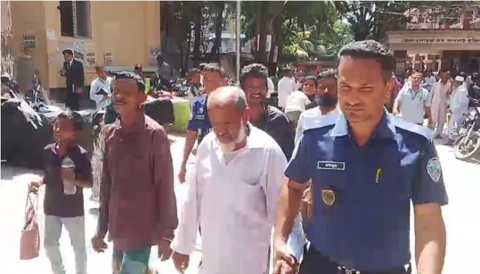 কুমিল্লায় গৃহবধূ হ'ত্যা মা'ম'লা'য় শ্বশুর, শাশুড়ি ও দেবরের যা'ব'জ্জী'ব'ন