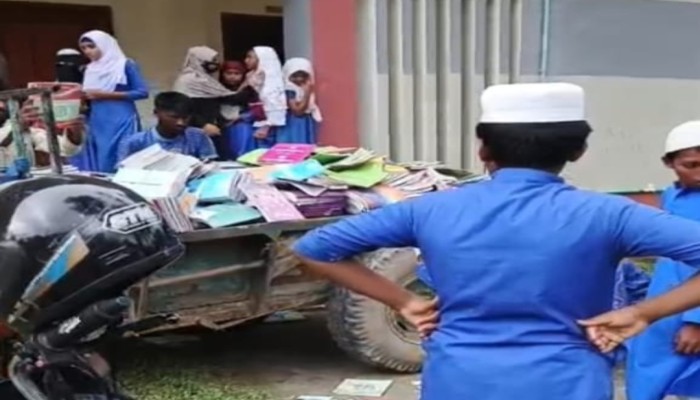 সরকারি পাঠ্যবই বিক্রির ভিডিও ভাইরাল, ত'দন্ত কমিটি গঠন
